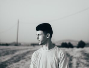 amir-benlakhlef-67V_tb1MWYk-unsplash